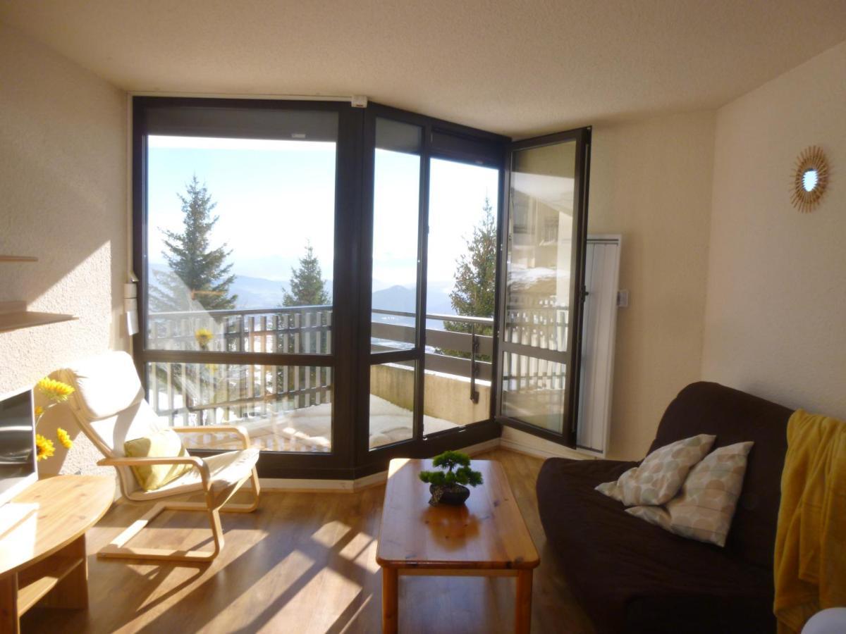 Studio Entier Au Calme Avec Vue Panoramique Exceptionelle A 1500M Apartment Comboursiere Luaran gambar